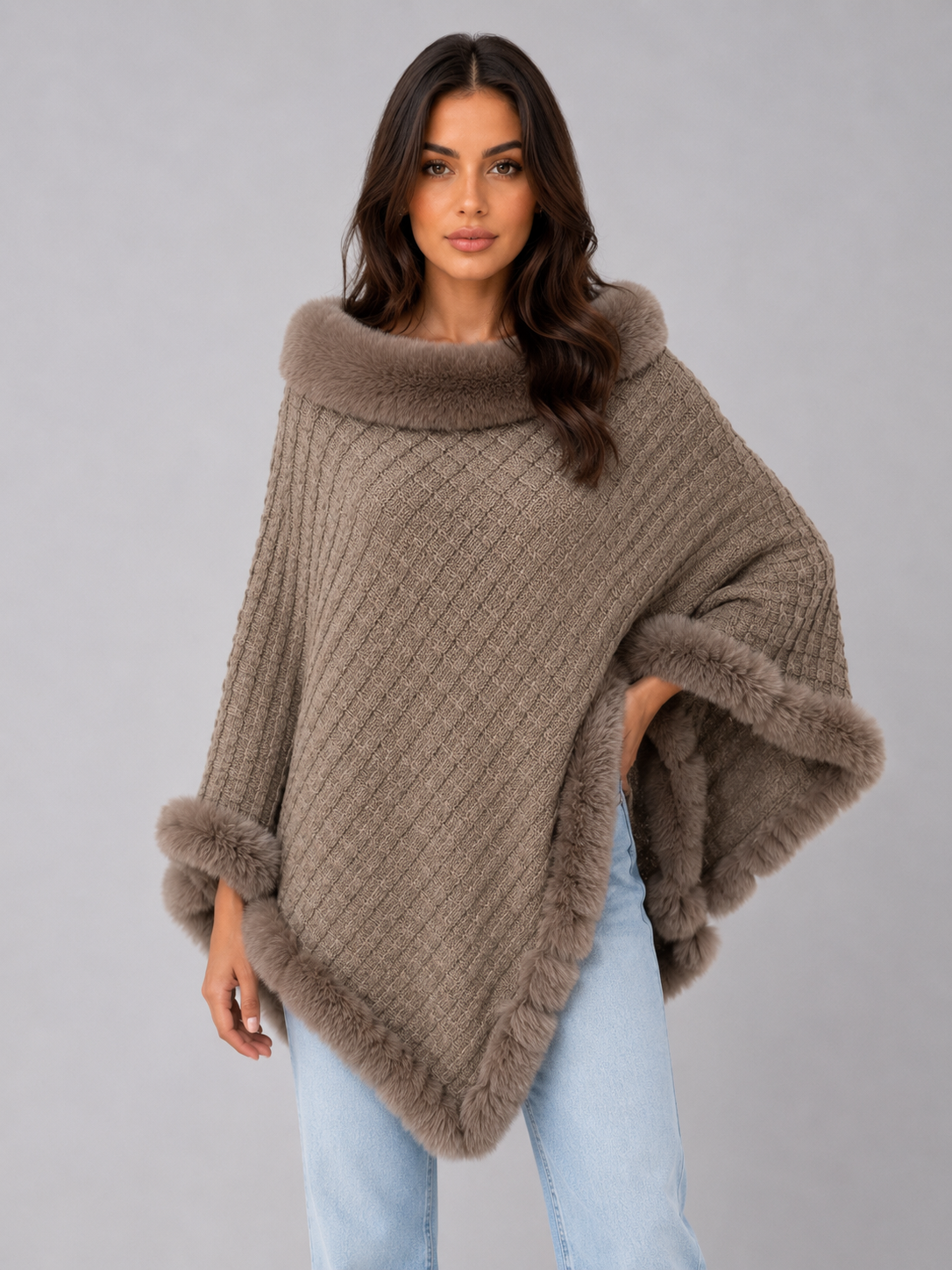 Women Cream Knitted Cape Coat With Faux Fur Trim